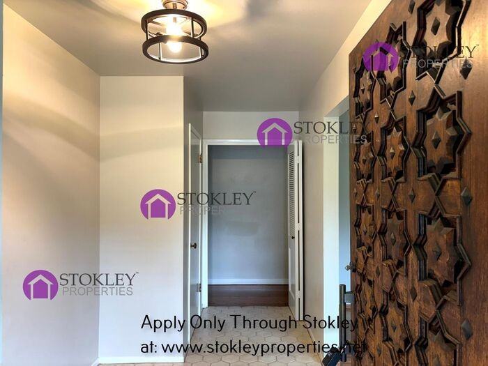 527 Mcbride Dr - Photo 2 of 18