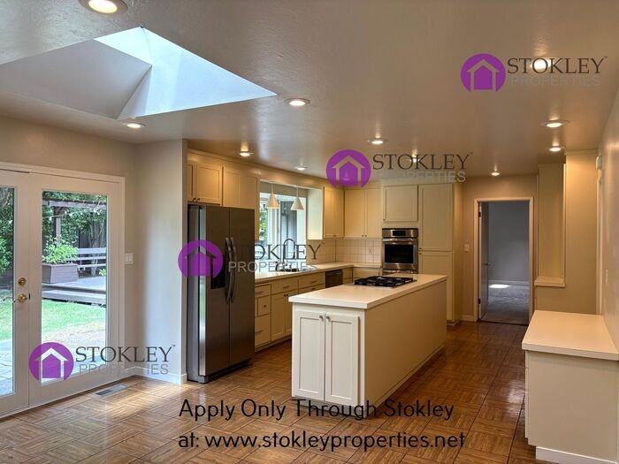 527 Mcbride Dr - Photo 6 of 18