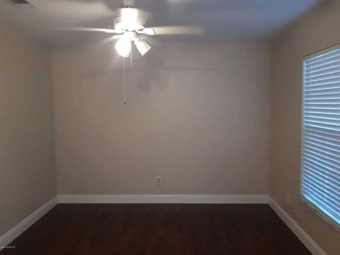 5937 Aires Ave - Photo 3 of 12
