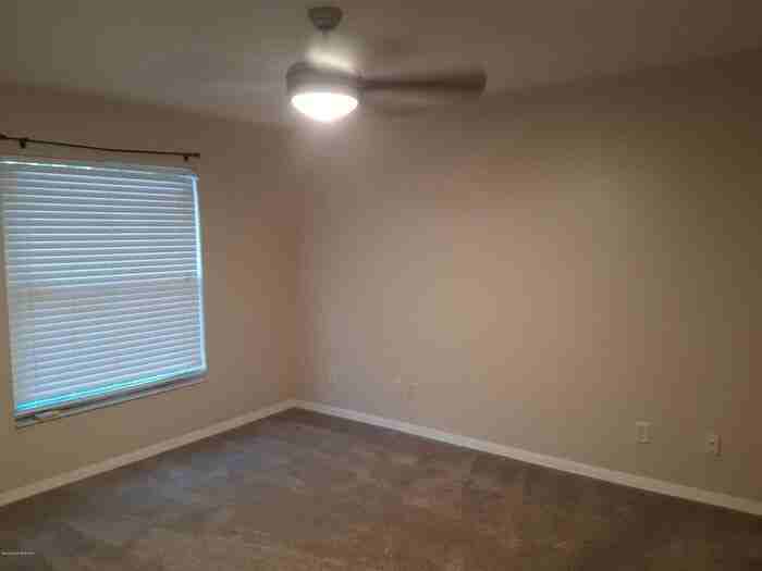5937 Aires Ave - Photo 4 of 12
