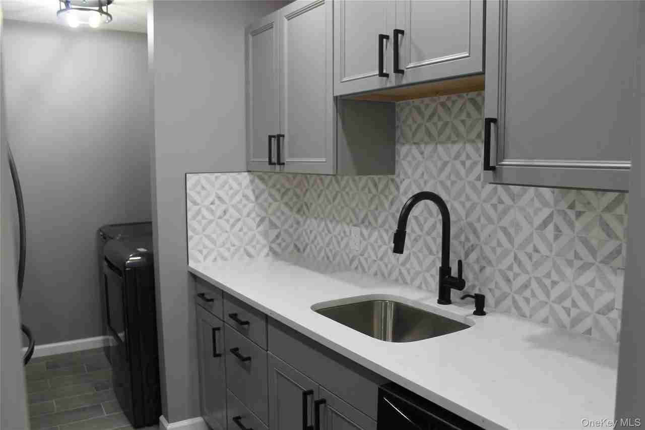 276 Temple Hill Rd #2410 - Photo 3 of 18