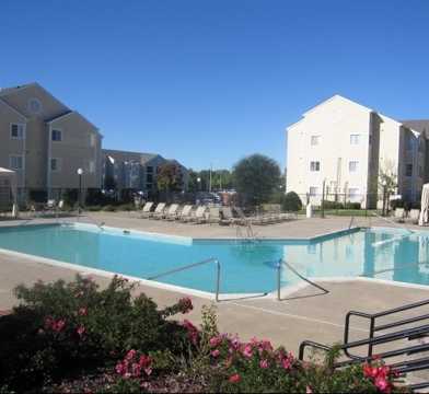 Commons On Oak Tree Apartments For Rent 1111 Oak Tree