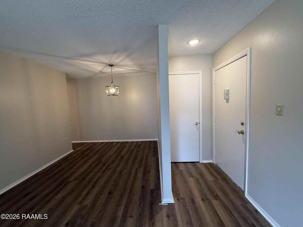 200 High Meadows Blvd #221 - Photo 4 of 22