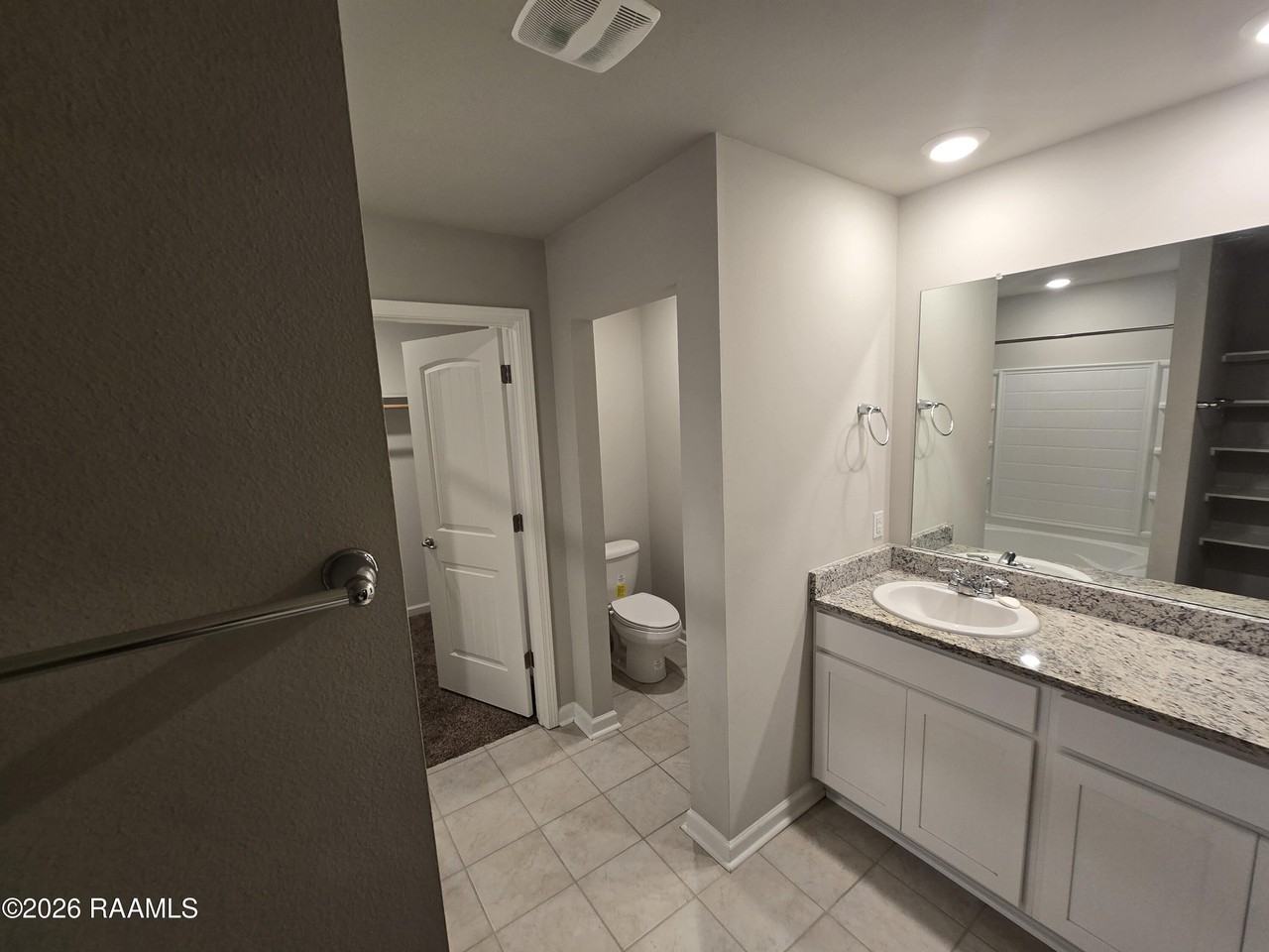 118 Eagle Lake Dr - Photo 5 of 9