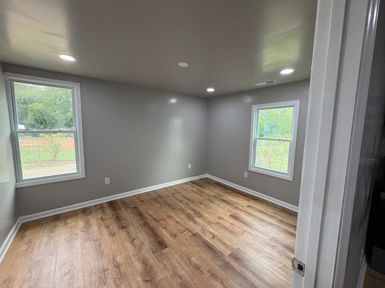 201 Fort Shoals Rd - Photo 7 of 18