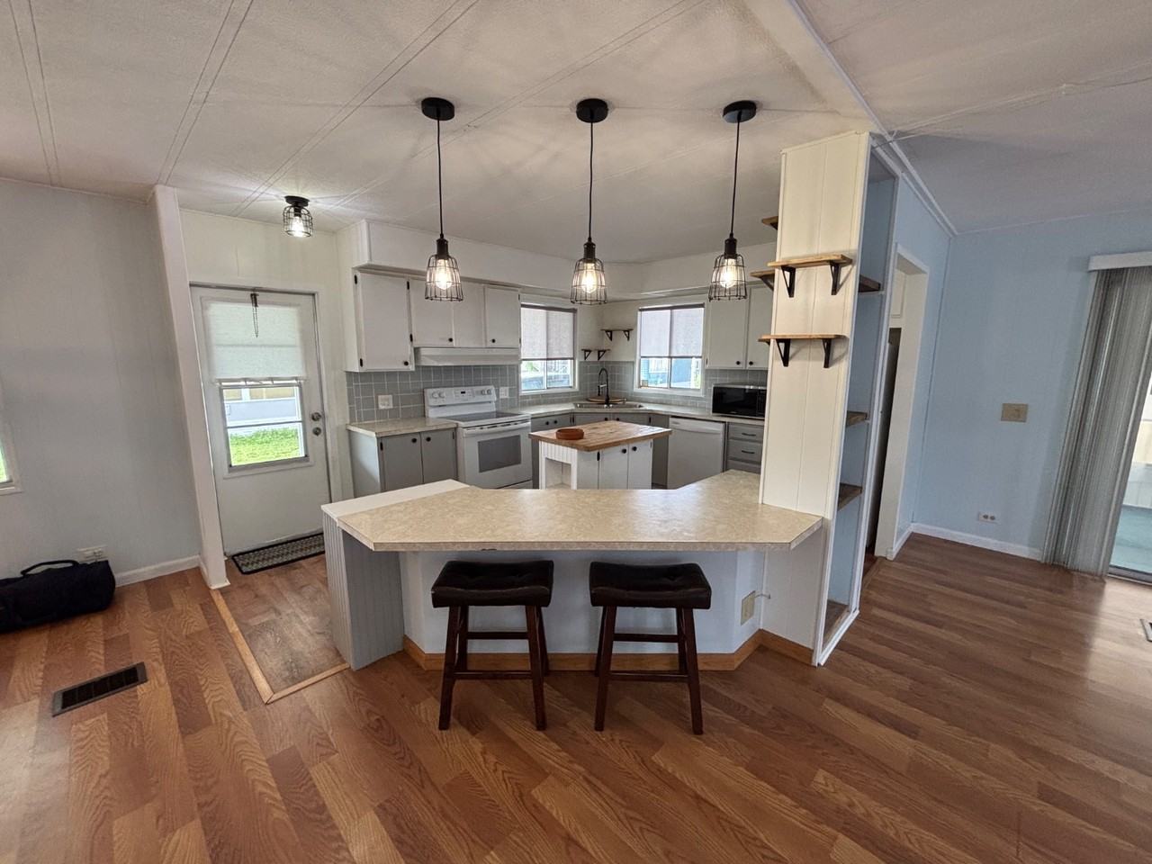 103 Jose Gaspar Dr - Photo 3 of 20