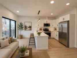 featured image of 358 Van Houten St