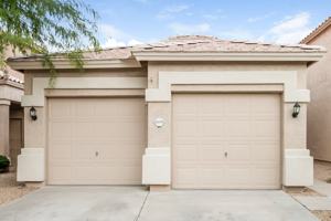 featured image of 10036 E Capri Ave