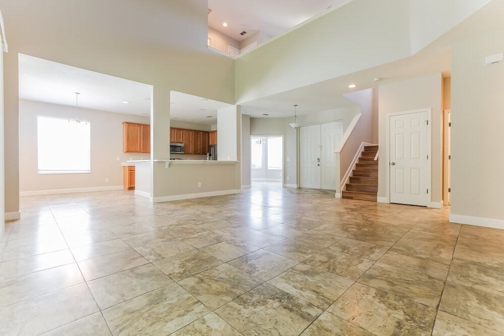 6126 39th Ct E - Photo 5 of 17