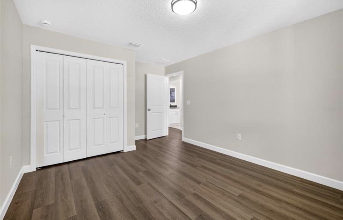 San Angela Dr - Photo 4 of 17