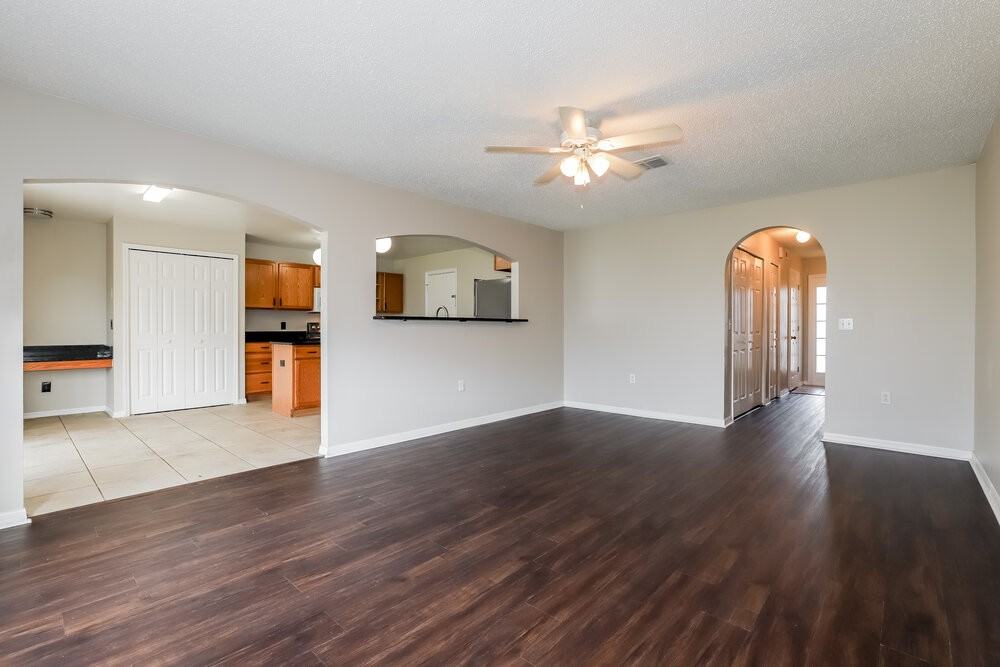 11328 Ivy Flower Loop - Photo 5 of 17