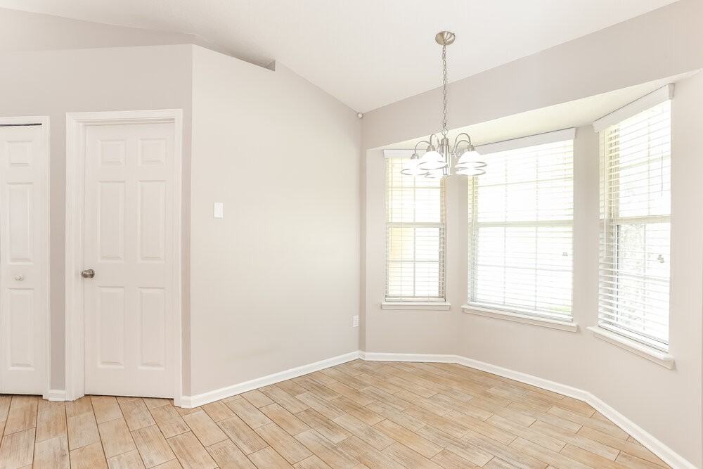 4408 Jiggermast Ave - Photo 6 of 16
