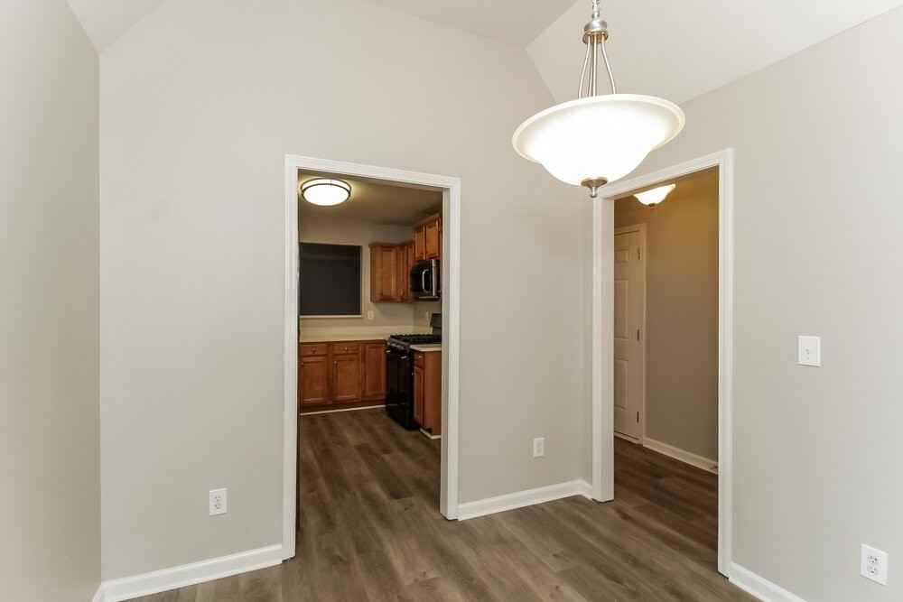 254 Highland Falls Blvd - Photo 5 of 16