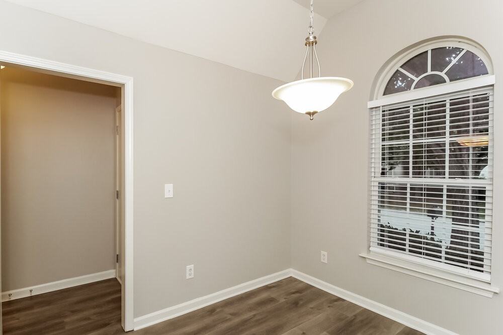 254 Highland Falls Blvd - Photo 6 of 16