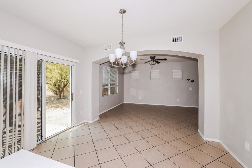 4125 W Park St - Photo 7 of 17