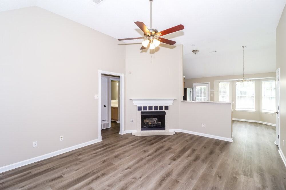 80 Village Dr - Photo 4 of 16