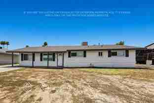 7005 N 76th Dr - Photo 1 of 1