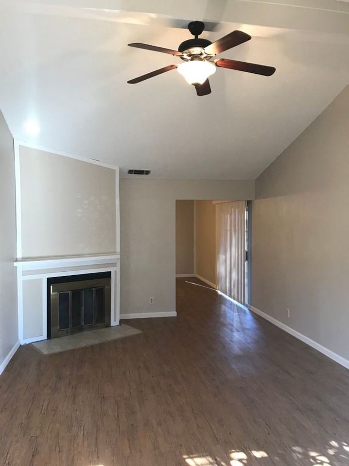 5532 E Knoll Dr - Photo 2 of 8