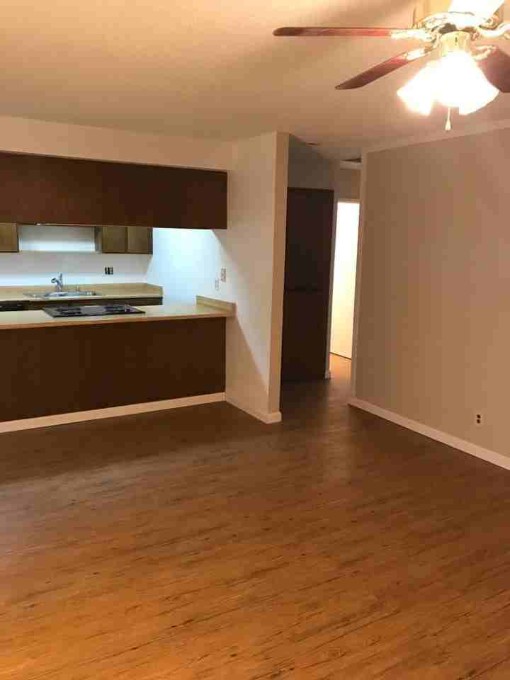 5532 E Knoll Dr - Photo 4 of 8