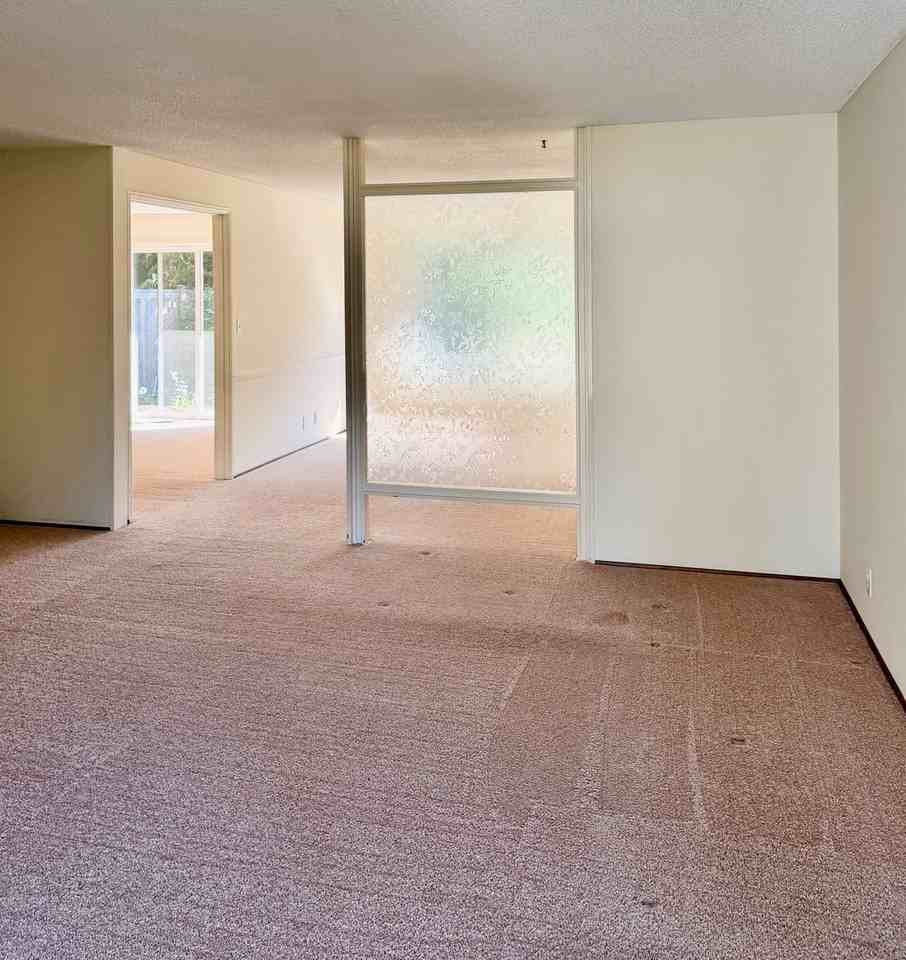 16508 Ne 19th Pl - Photo 3 of 25