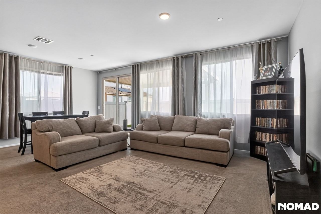 6296 Aural Pl - Photo 3 of 35