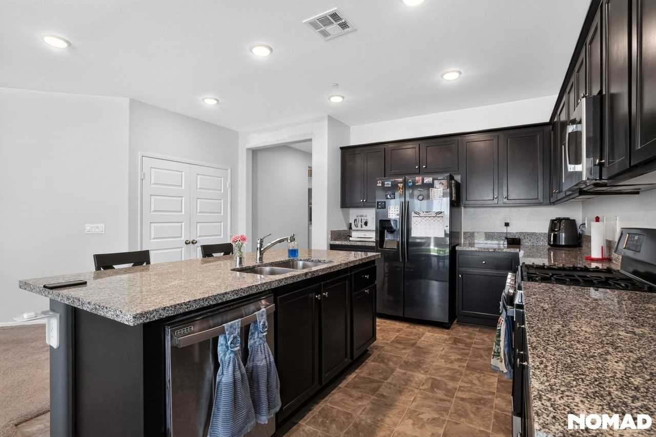 6296 Aural Pl - Photo 7 of 35
