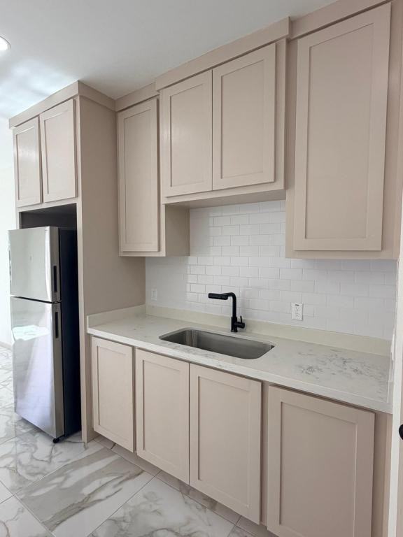 3304 S Joanna Ave - Photo 7 of 13