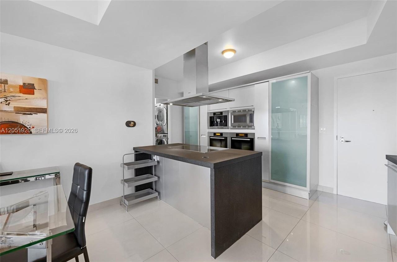 18201 Collins Avenue #902 - Photo 4 of 18