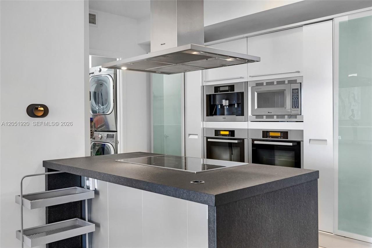 18201 Collins Avenue #902 - Photo 5 of 18