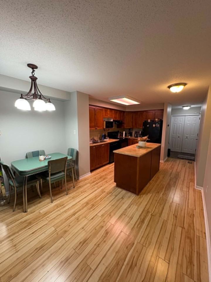 706 Reardon Private - Photo 2 of 11