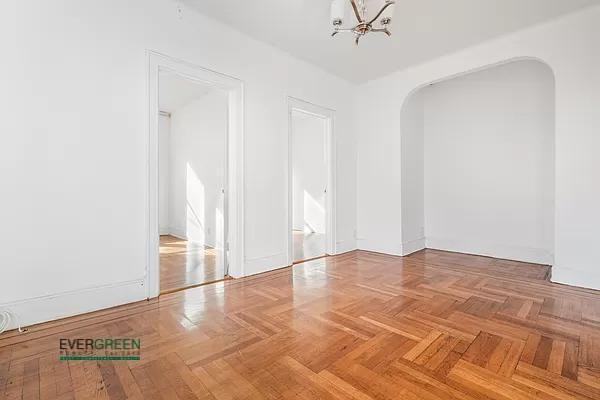 2785 East 15th Street #4 - Photo 3 of 6