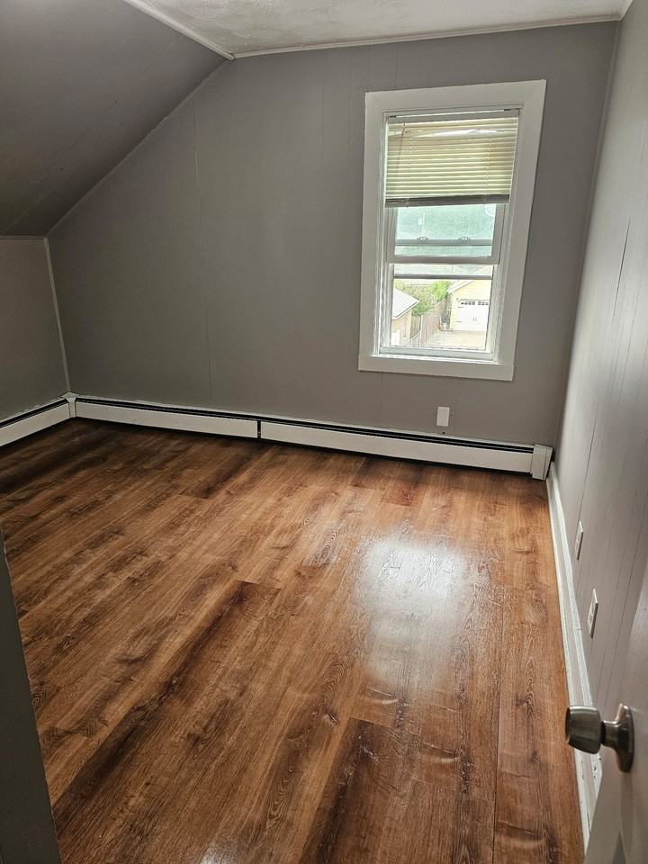 78 Sixth St #2 - Photo 7 of 9