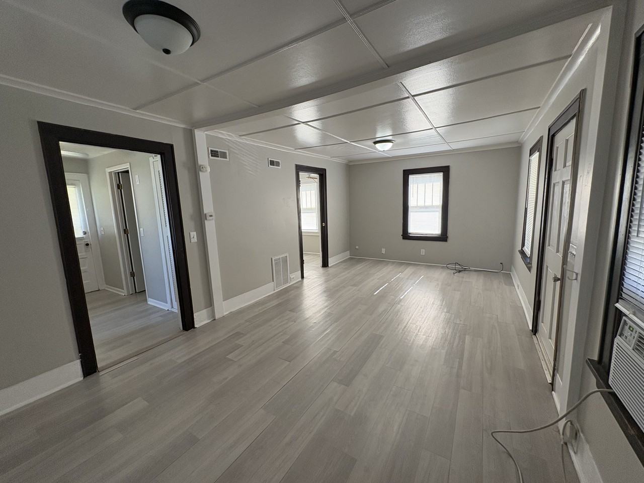 713 East Moneta Avenue - Photo 2 of 12