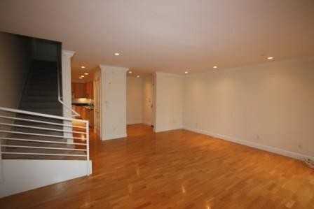 438 Locust St - Photo 2 of 10