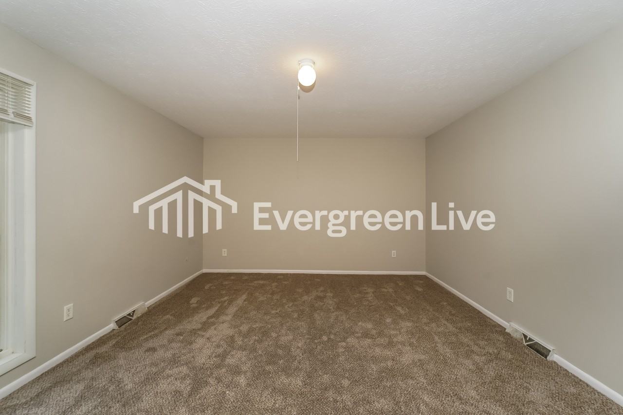 412 Wyoga Lake Blvd - Photo 7 of 15