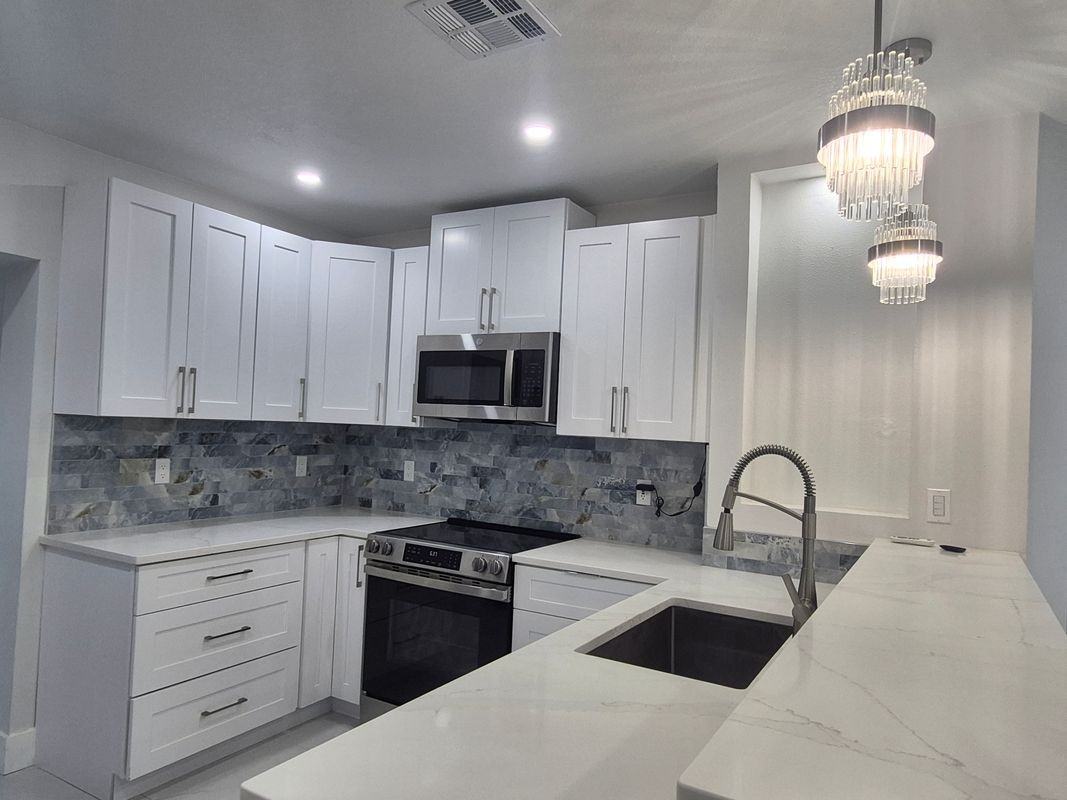 6108 S Main Ave - Photo 6 of 15