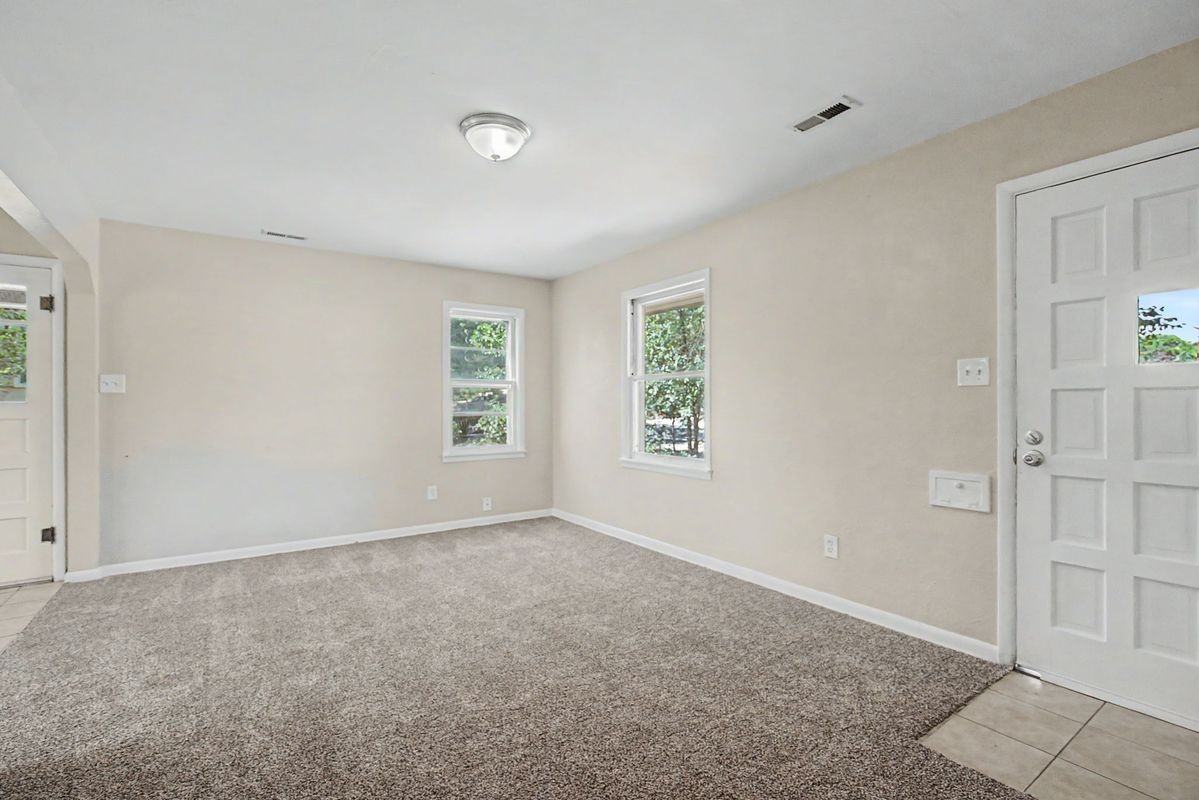 1121 Cooper Ave - Photo 6 of 29