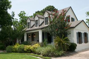 3725 Griggs Rd - Photo 1 of 1