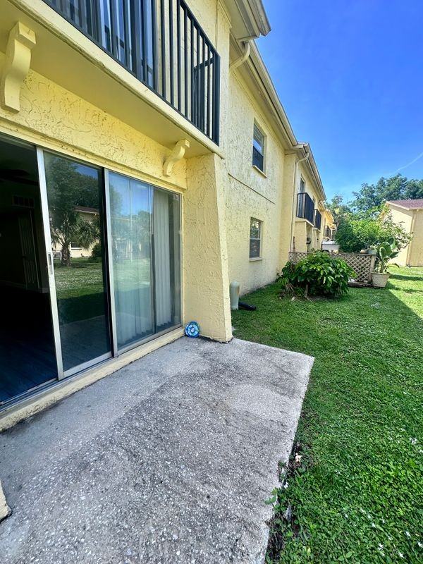 7512 Bolanos Ct - Photo 5 of 5