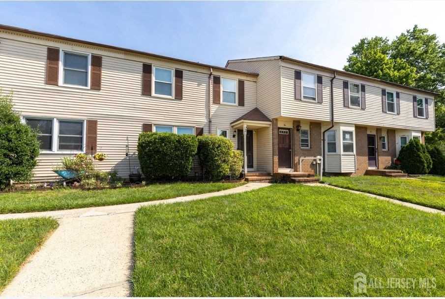 3 Tiger Lilly Ct - Photo 2 of 25