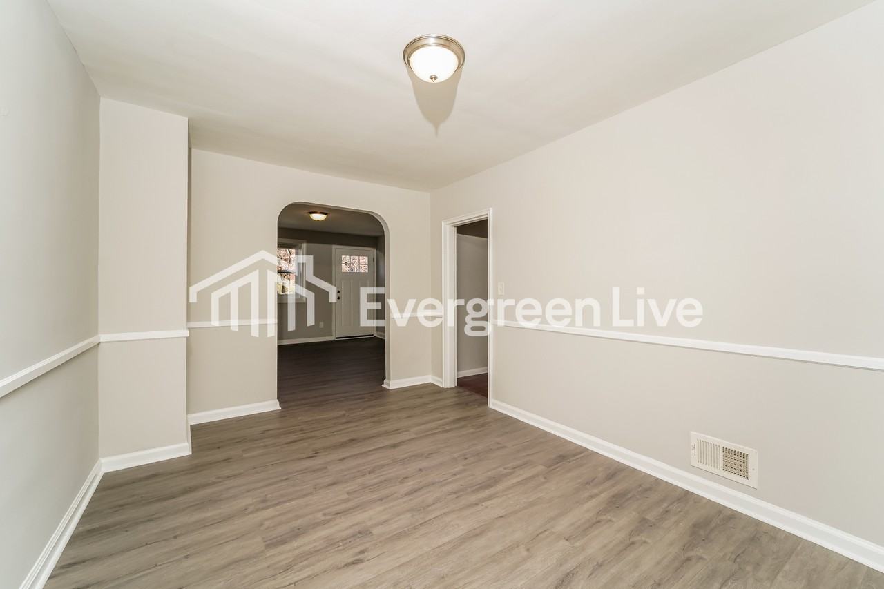 966 Saint Agnes Ln - Photo 3 of 15