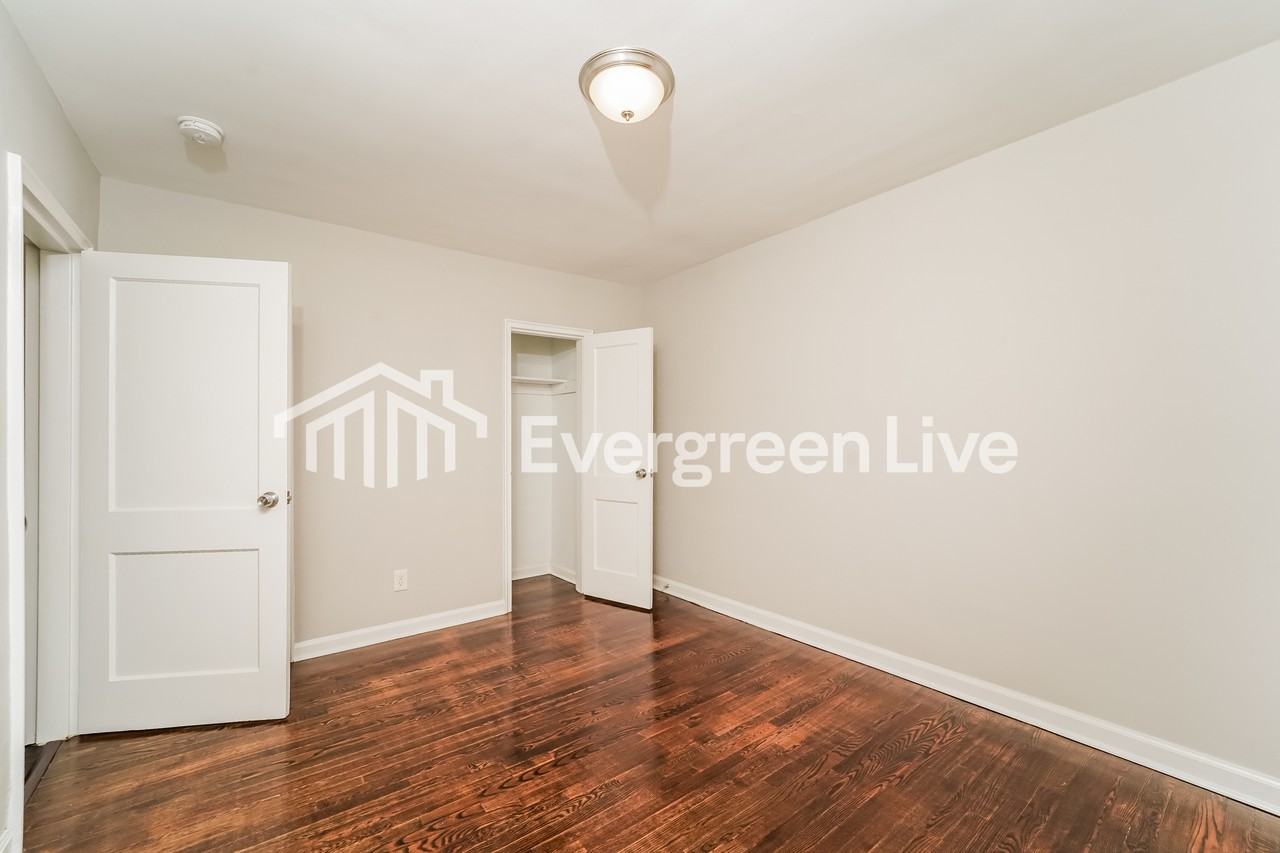 966 Saint Agnes Ln - Photo 7 of 15