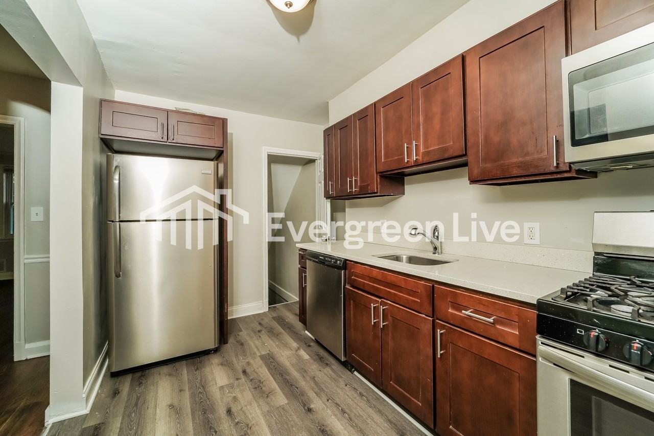 8624 Oak Rd - Photo 5 of 13