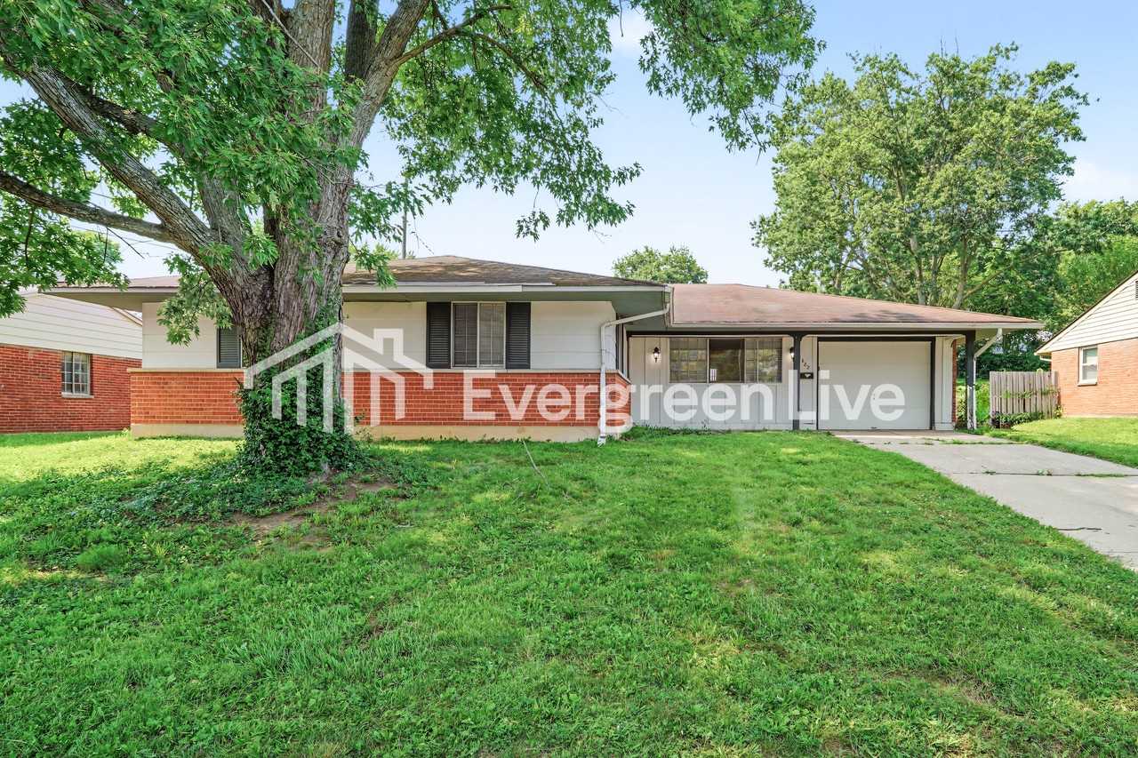 3682 Paris Blvd - Photo 2 of 15