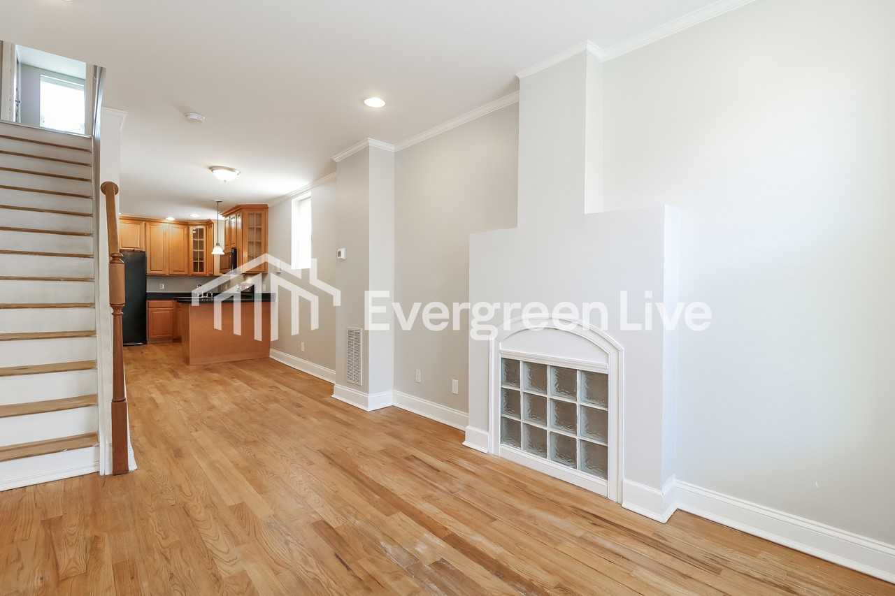 401 E Gittings St - Photo 4 of 15
