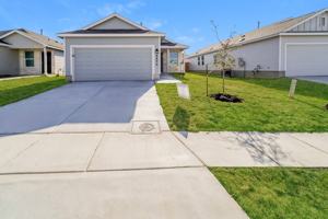 featured image of 8806 Barrow Path