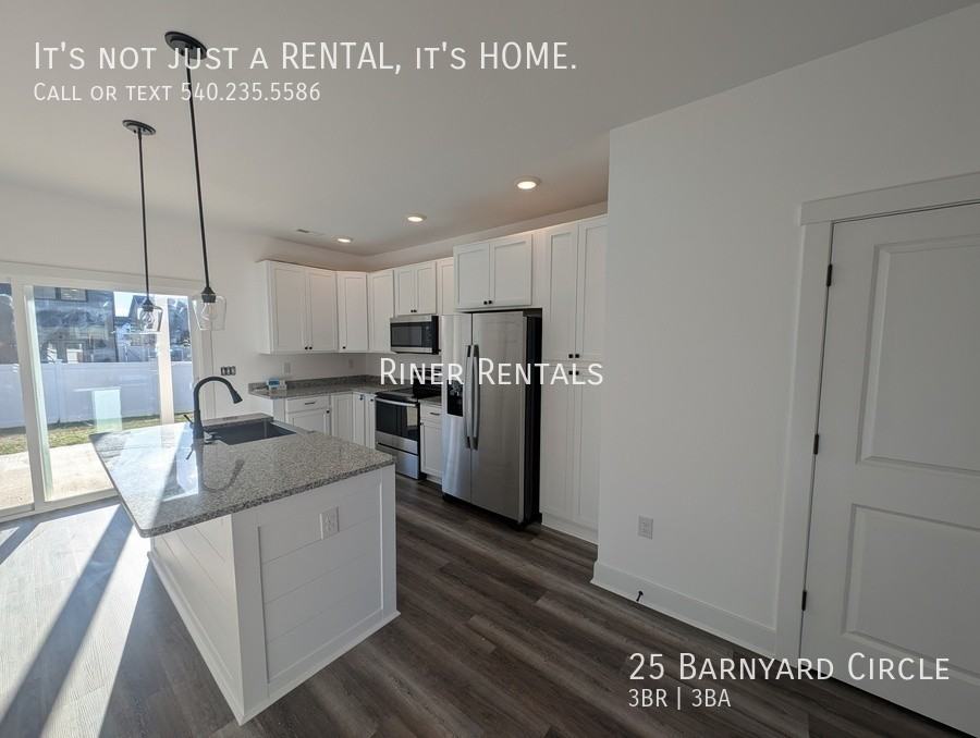 25 Barnyard Cir - Photo 3 of 16