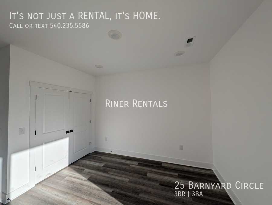 25 Barnyard Cir - Photo 4 of 16