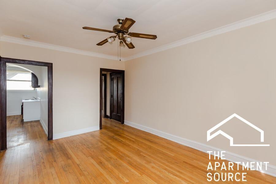2111 Grove Ave #110 - Photo 3 of 9