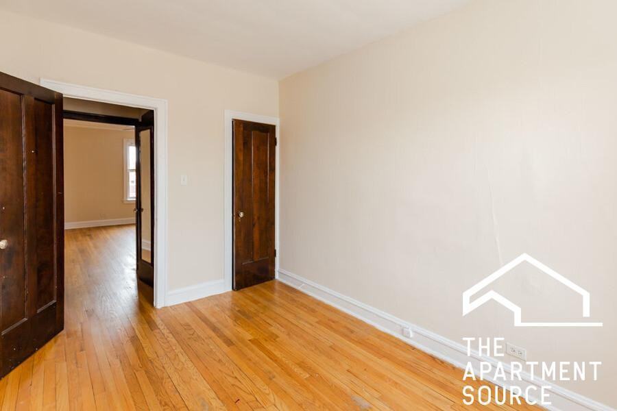 2111 Grove Ave #110 - Photo 5 of 9